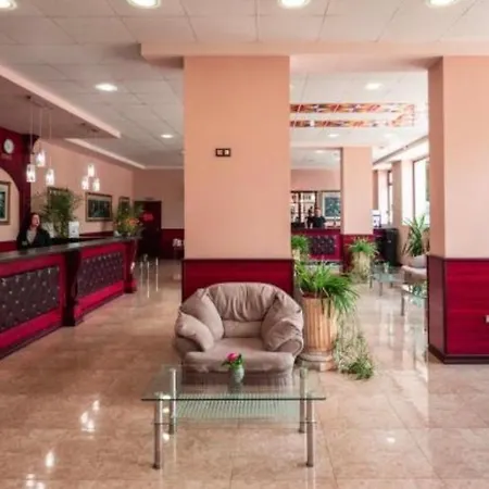 Park - Pool & Free Parking In Golden Sands شقة